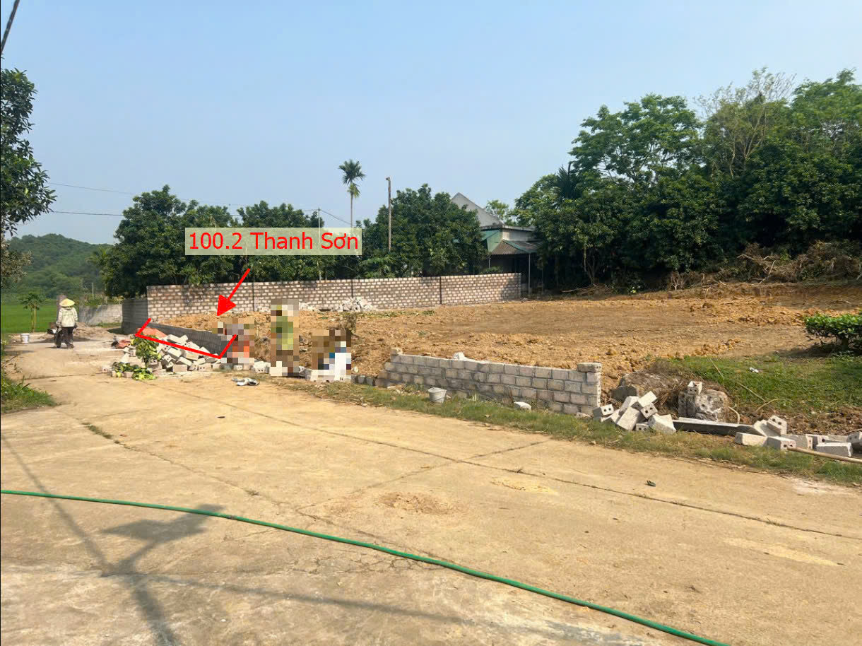 Hình ảnh Bán Đất Thanh Sơn Ô Tô Vào Tận Đất Ngay Sát QL21A Giá Chỉ Vài Trăm Triệu