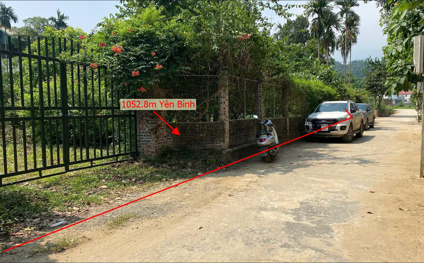 Hình ảnh Bán Lô Đất 1052.8m Tại Yên Bình Thạch Thất Bám Đường Bê Tông Ô Tô Vào Tận Đất Sẵn Nhà Trong Đất Chỉ Việc về Ở Phù Hợp Làm Nghỉ Dưỡng Giá Đầu Tư