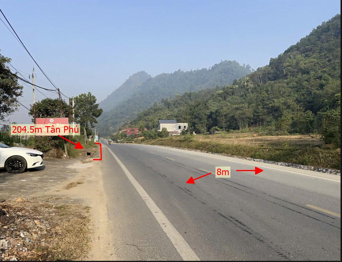 Hình ảnh Bán Lô Đất 204.5m Tại Tân Phú Tân Sơn Bám Đường Lớn Ô Tô Tránh Nhau Xung Quanh Đầy Đủ Tiện Ích